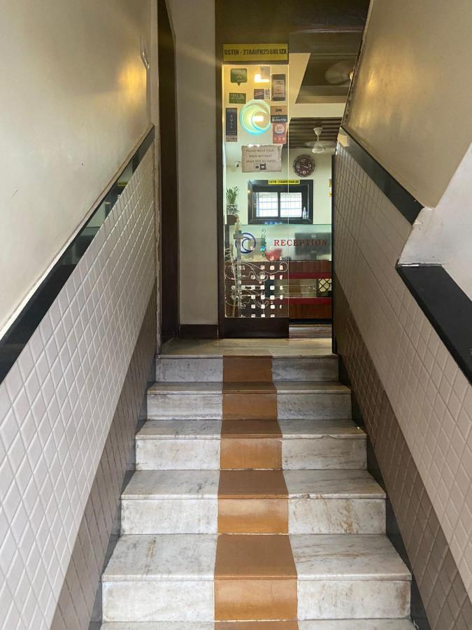 מומביי Hotel Oc Residency מראה חיצוני תמונה