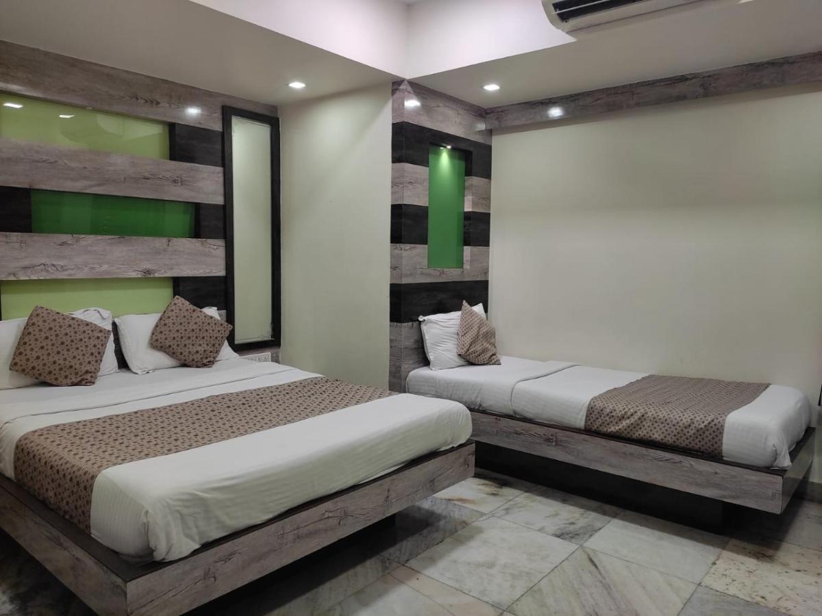 מומביי Hotel Oc Residency מראה חיצוני תמונה