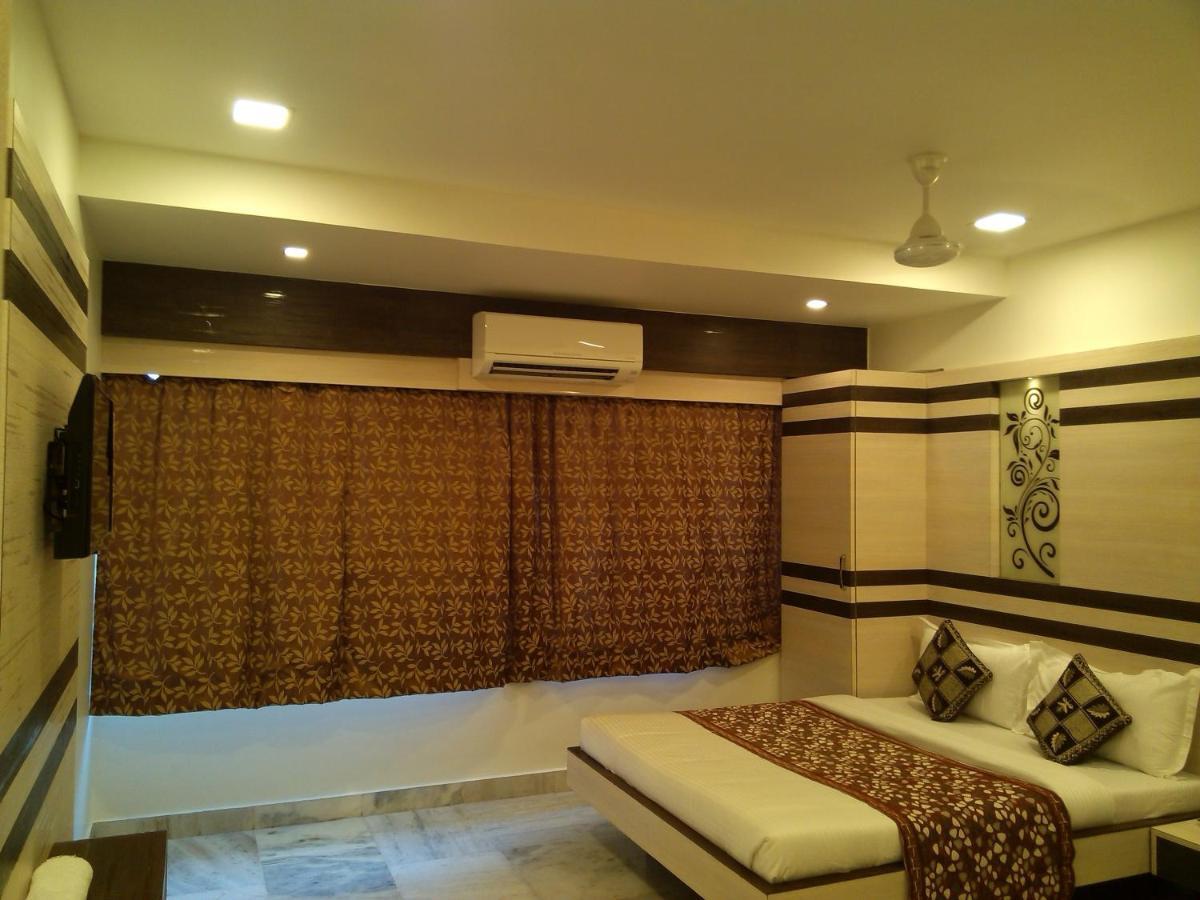 מומביי Hotel Oc Residency מראה חיצוני תמונה
